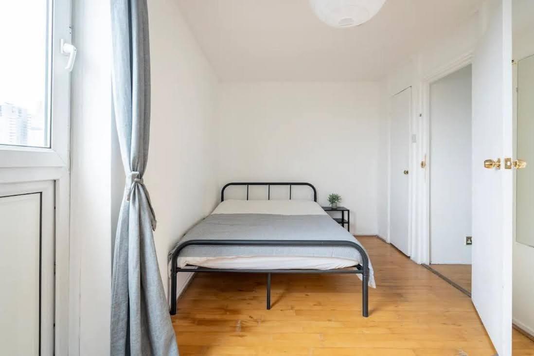 Spacious Room With City Skyline Views Close To London Eye Bagian luar foto